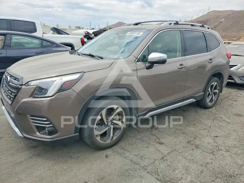 2023 Subaru Forester фото