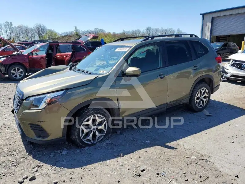 2023 Subaru Forester photo