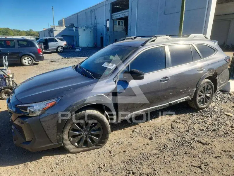2023 Subaru Outback photo