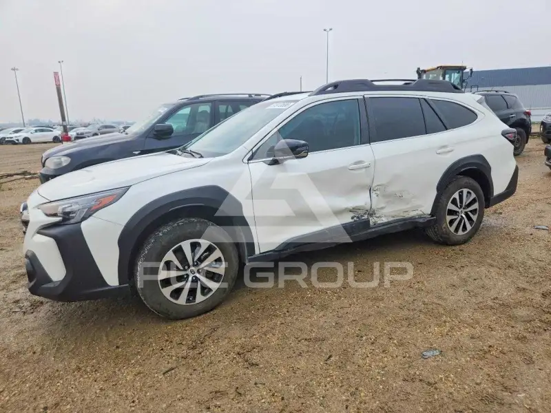 2023 Subaru Outback photo