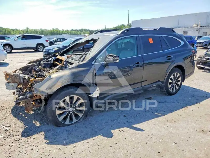 2023 Subaru Outback photo
