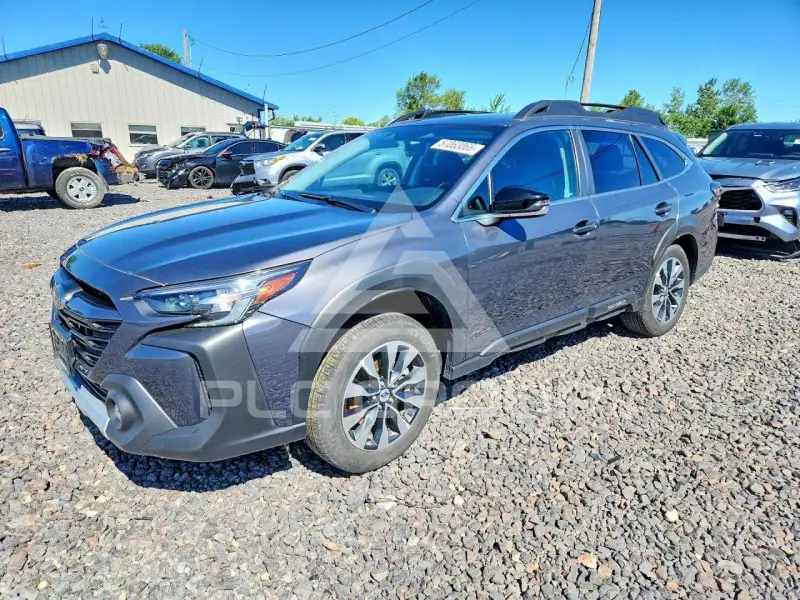 2023 Subaru Outback photo