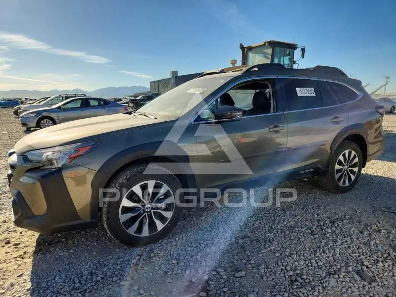 2023 Subaru Outback photo