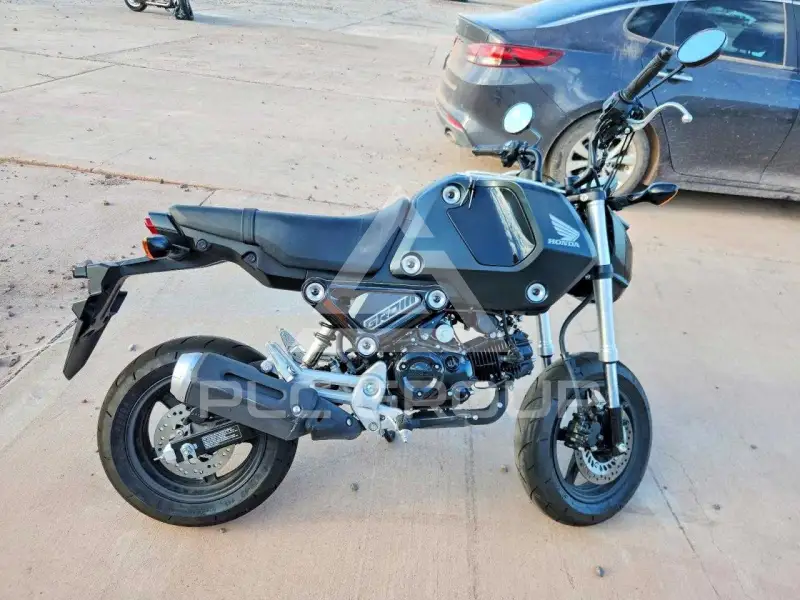 2023 Honda GROM photo