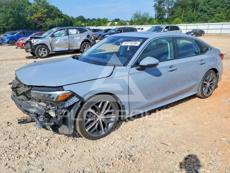 2023 Honda CIVIC фото