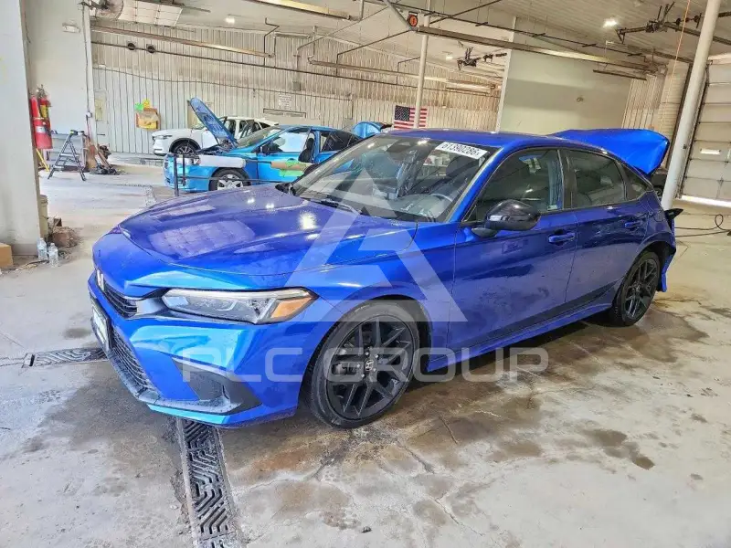 2023 Honda CIVIC фото