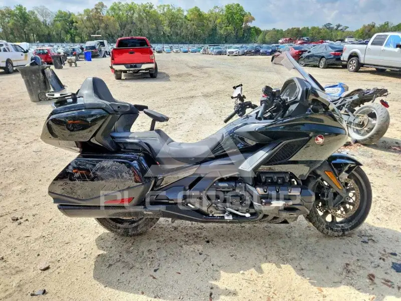 2023 Honda GL фото