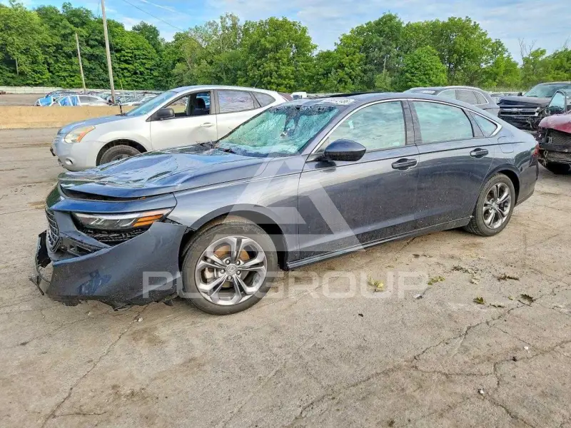 2023 Honda Accord фото