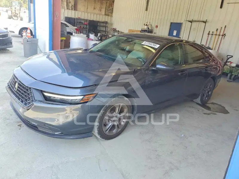 2023 Honda Accord photo