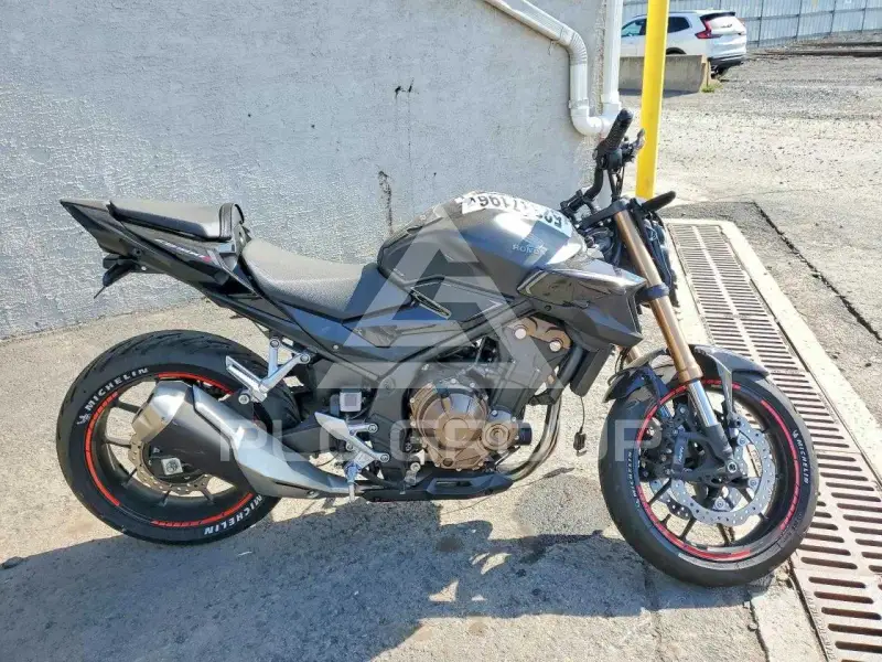2023 Honda CB фото
