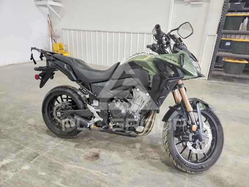 2023 Honda CB фото