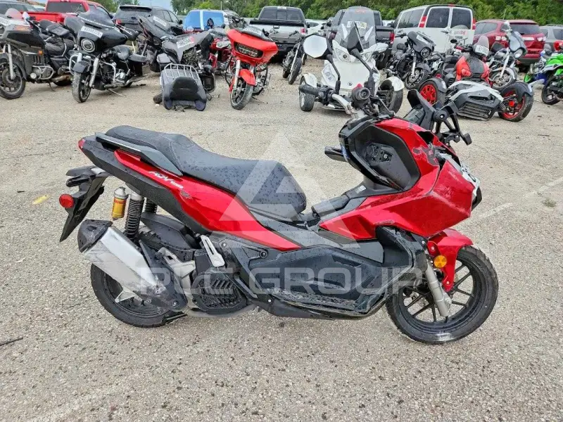 2023 Honda Motorcycle фото