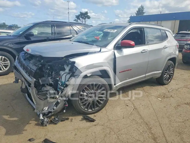 2023 Jeep COMPASS фото