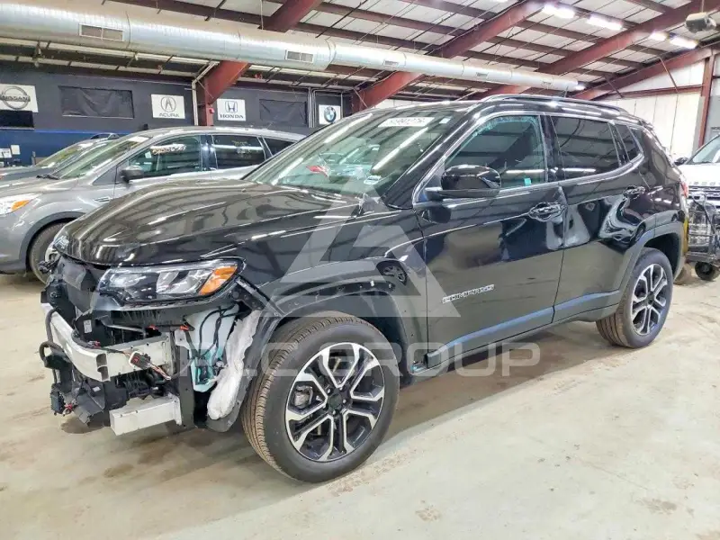 2023 Jeep COMPASS фото