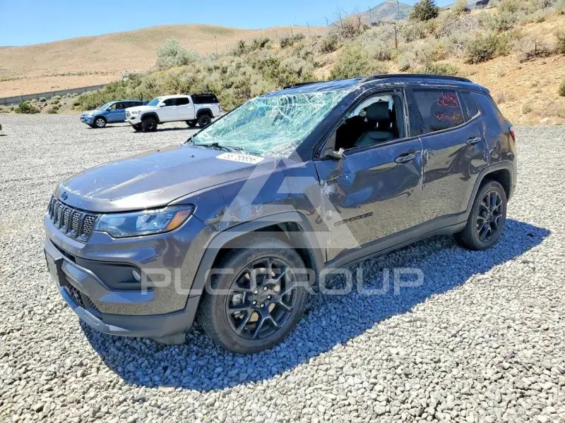 2023 Jeep COMPASS photo