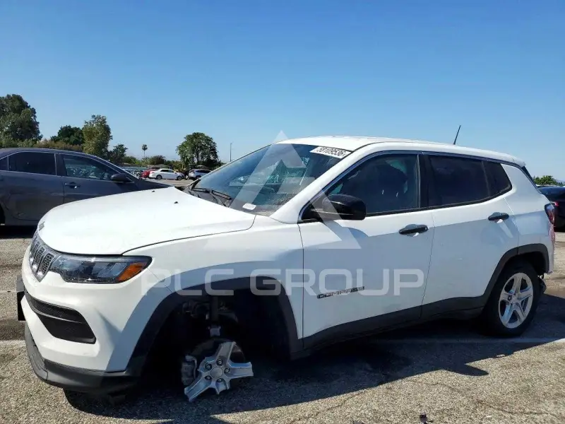 2023 Jeep COMPASS photo