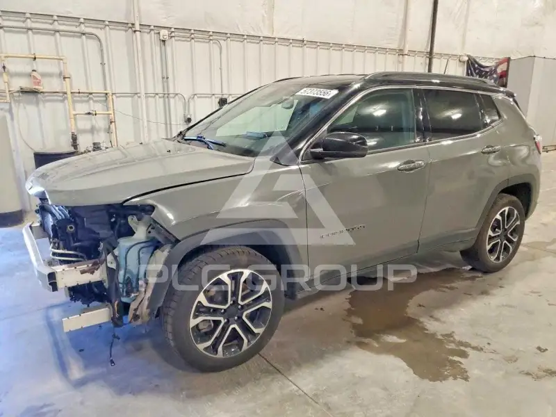2023 Jeep COMPASS photo