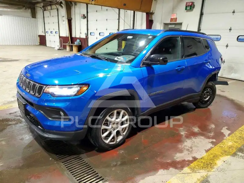 2023 Jeep COMPASS photo