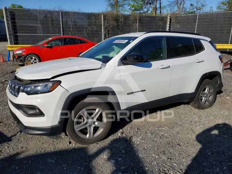 2023 Jeep COMPASS photo