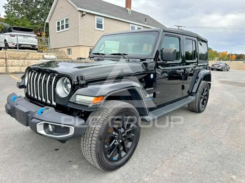 2023 Jeep WRANGLER фото