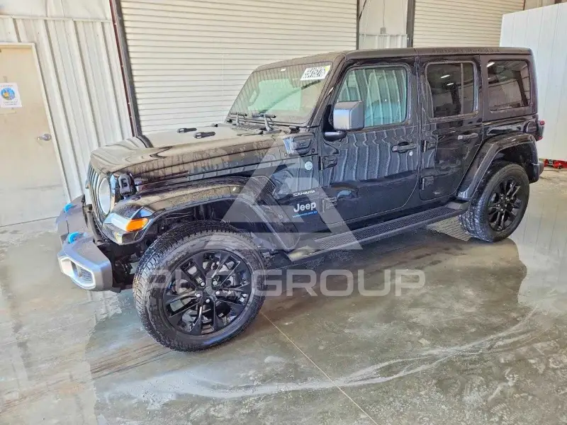 2023 Jeep WRANGLER фото
