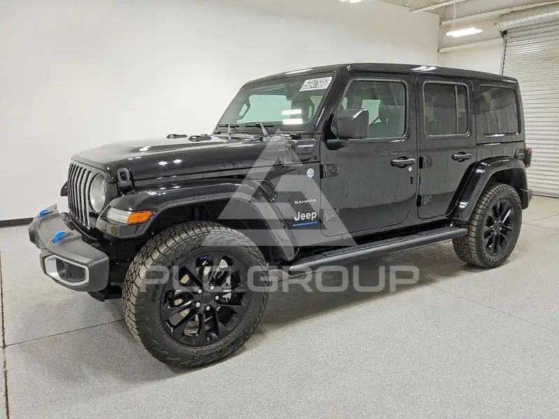2023 Jeep WRANGLER фото