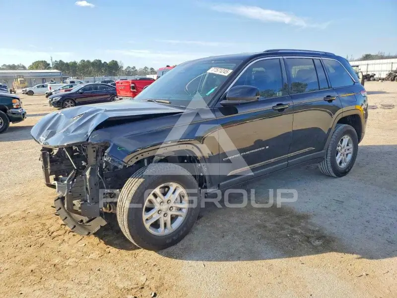 2023 Jeep CHEROKEE фото