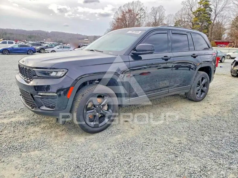 2023 Jeep Grand Cherokee photo