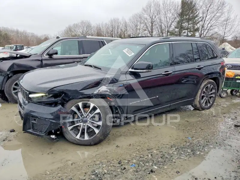 2023 Jeep Grand Cherokee photo
