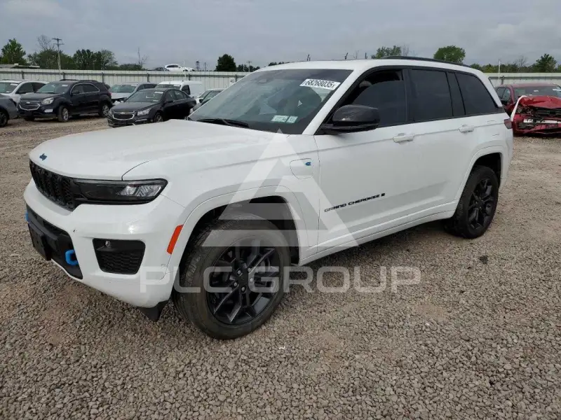 2023 Jeep Grand Cherokee фото