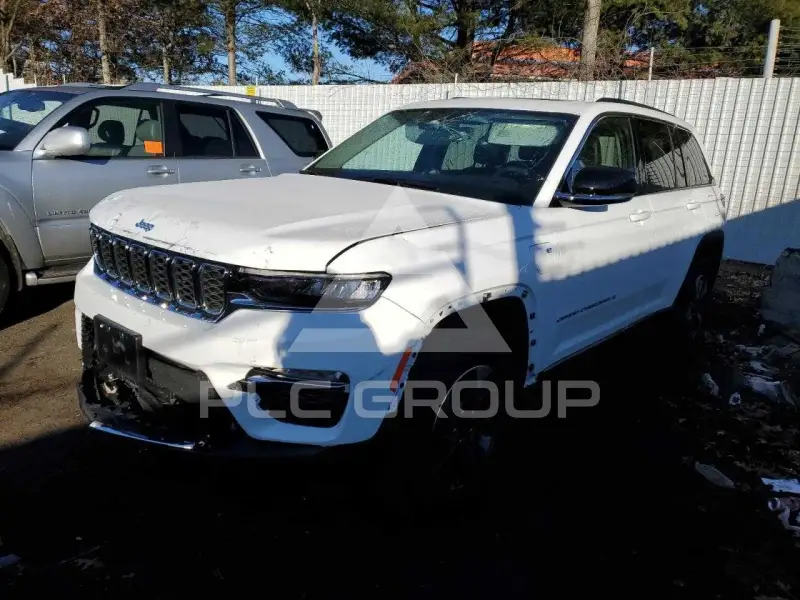 2023 Jeep Grand Cherokee photo