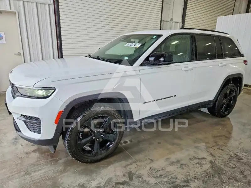2023 Jeep CHEROKEE фото