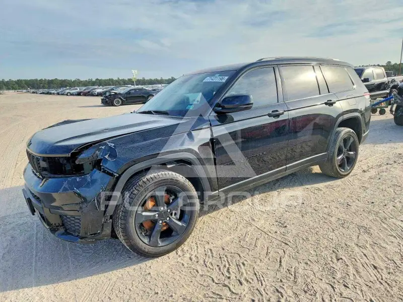 2023 Jeep CHEROKEE photo