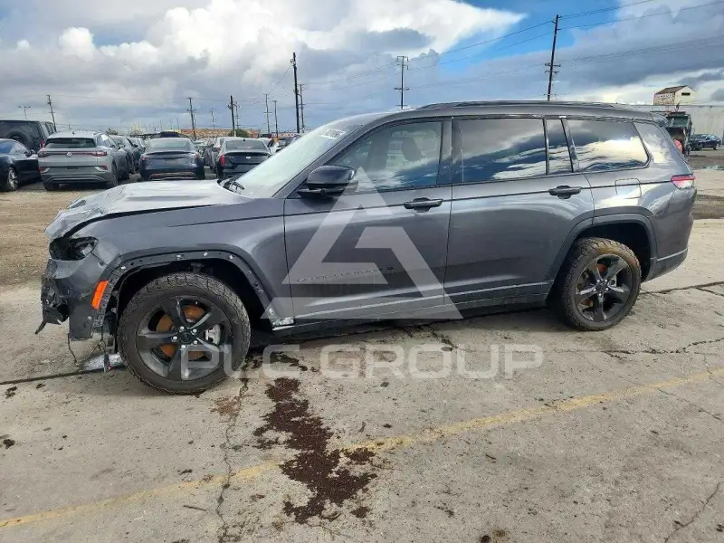 2023 Jeep CHEROKEE photo