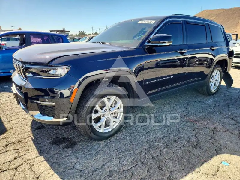 2023 Jeep CHEROKEE photo