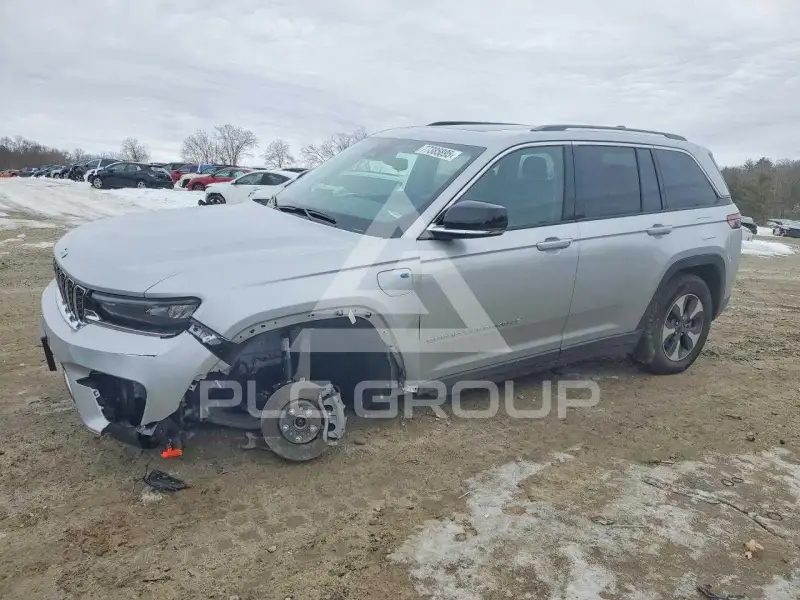 2023 Jeep CHEROKEE фото