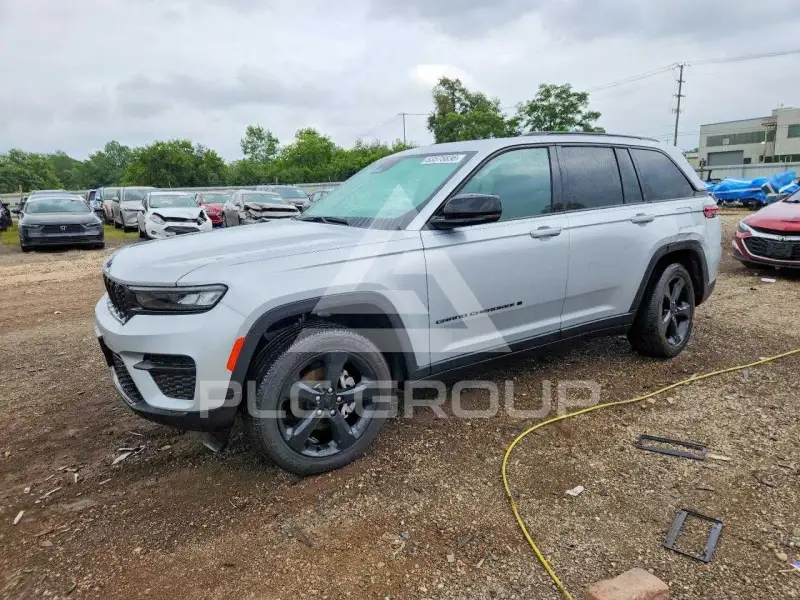 2023 Jeep CHEROKEE photo