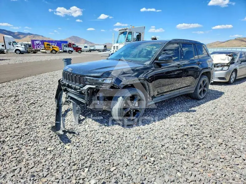 2023 Jeep CHEROKEE фото