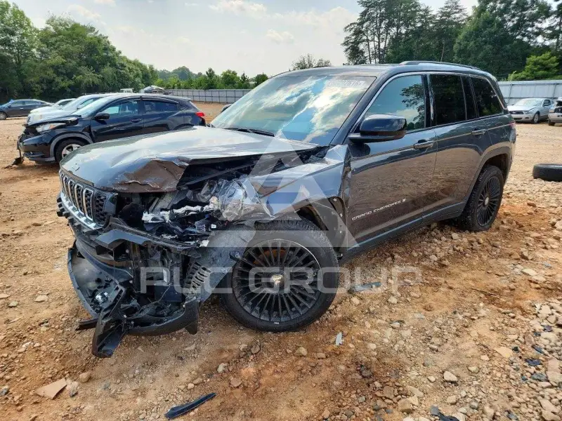 2023 Jeep CHEROKEE photo