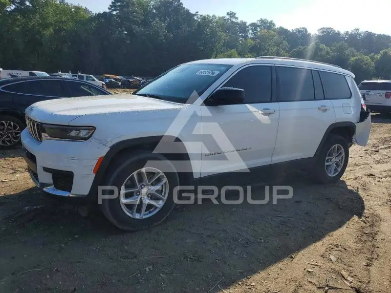 2023 Jeep CHEROKEE photo