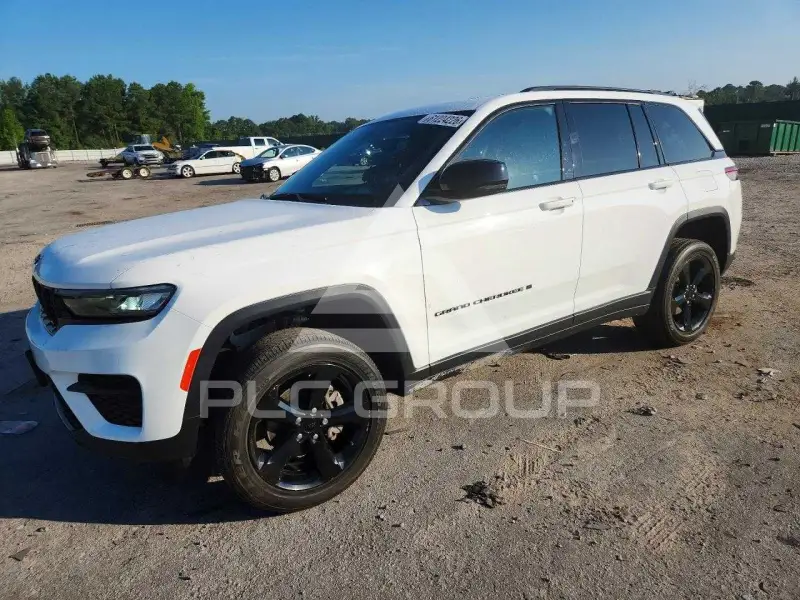 2023 Jeep CHEROKEE фото