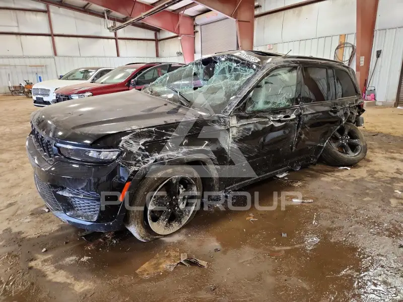 2023 Jeep CHEROKEE фото