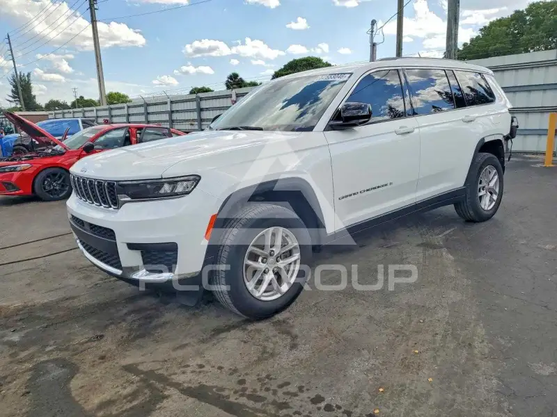 2023 Jeep CHEROKEE фото