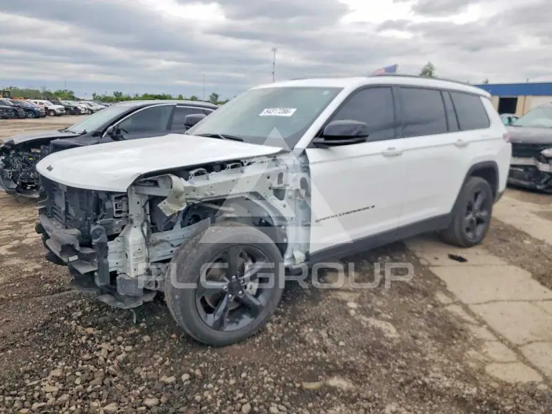 2023 Jeep CHEROKEE фото