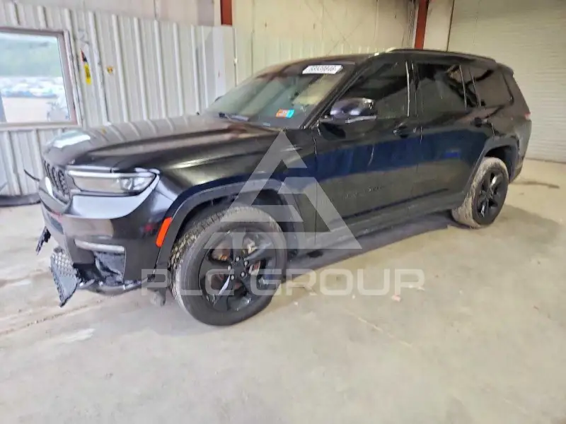 2023 Jeep CHEROKEE photo