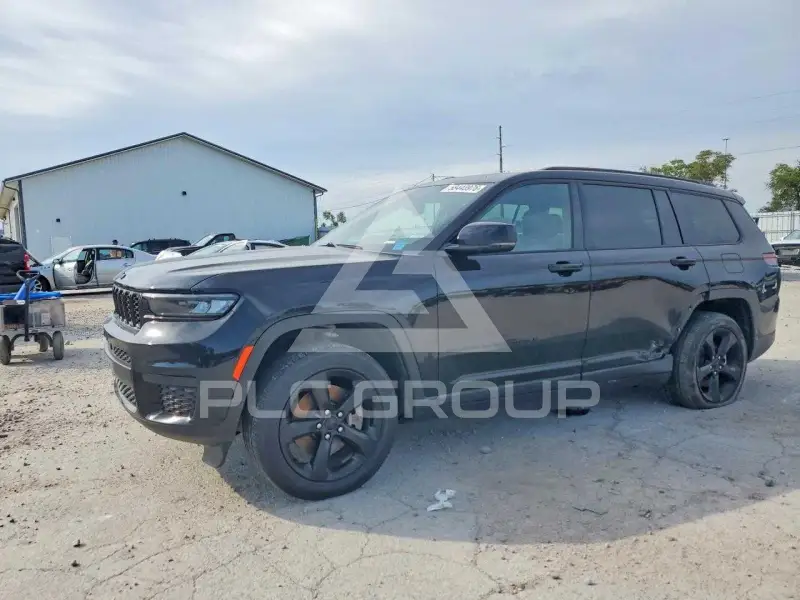 2023 Jeep CHEROKEE фото