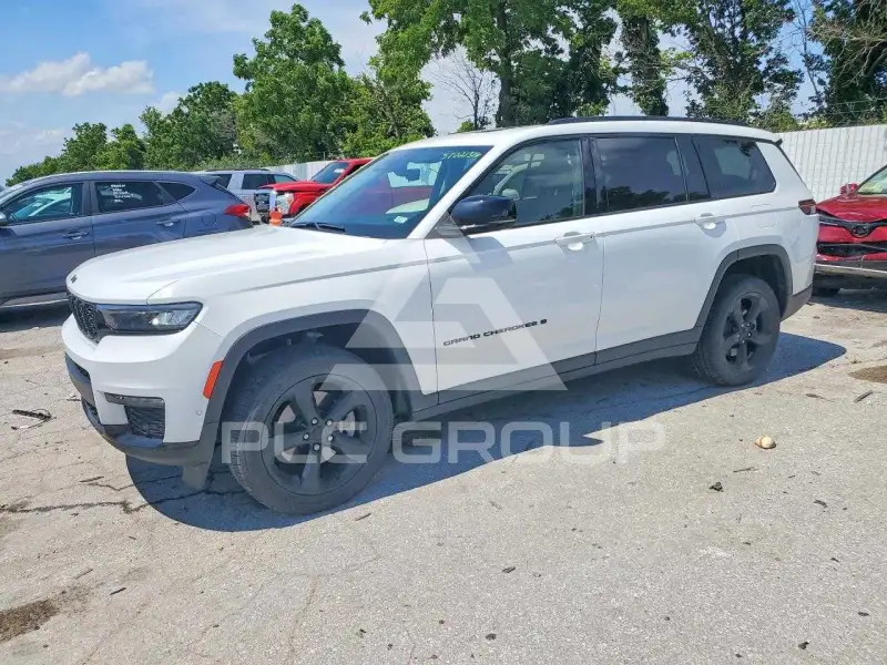 2023 Jeep CHEROKEE фото