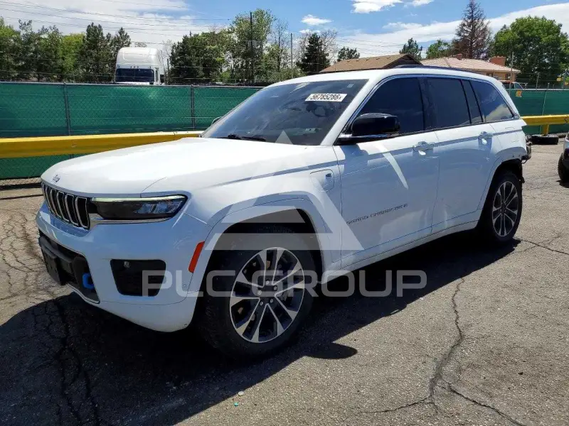 2023 Jeep CHEROKEE фото