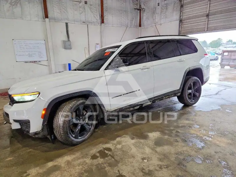 2023 Jeep CHEROKEE фото