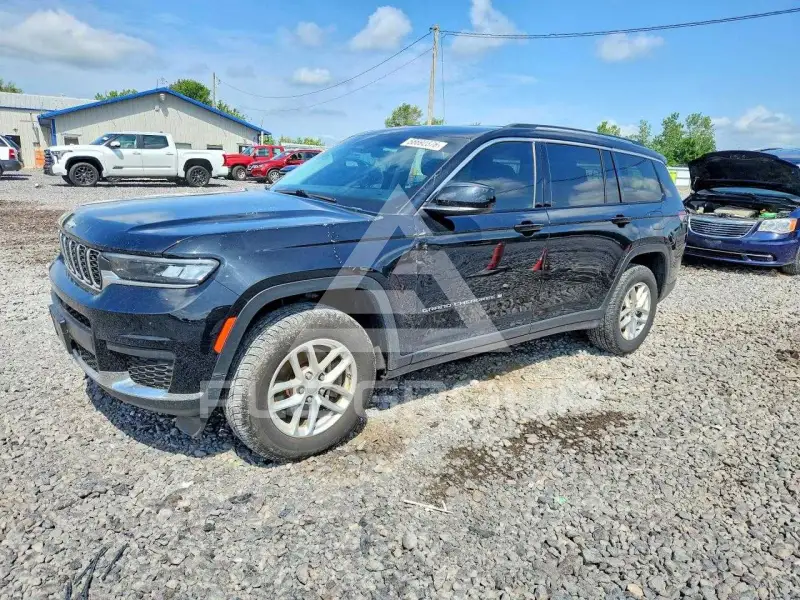 2023 Jeep CHEROKEE фото